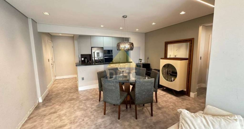 Apartamento quadra mar à venda no Ed. Residencial Theiss Heim Bloco Dona Anna