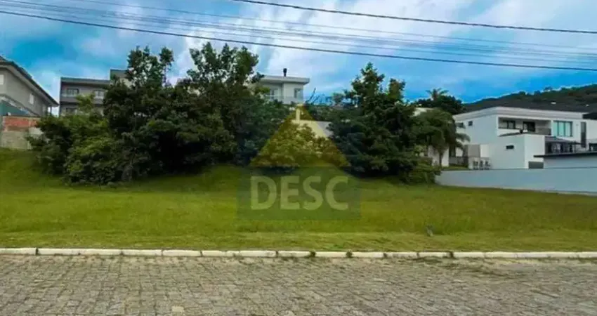 Terreno à venda na Avenida das Arapongas, 1265, Ariribá, Balneário Camboriú