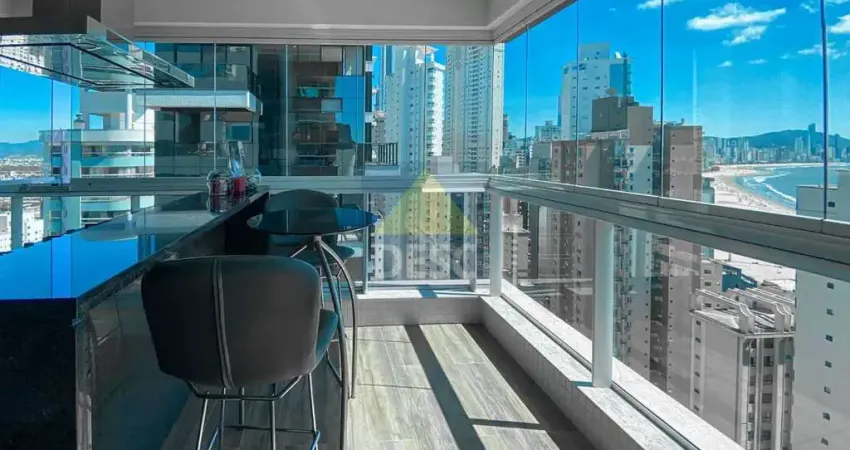 Apartamento vista mar com 3 suítes à venda no edifício luar biasa