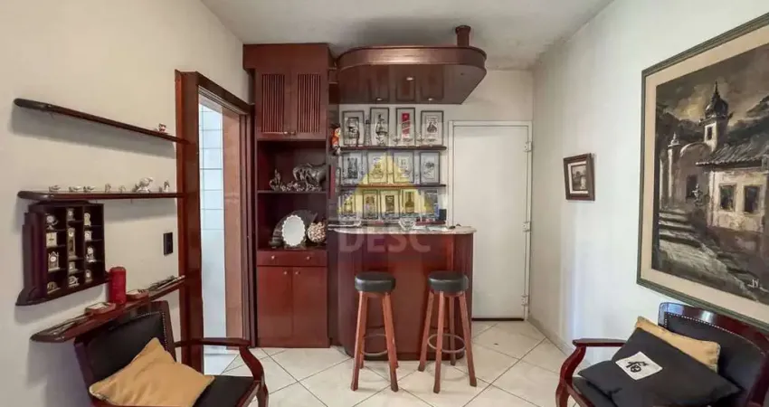 Apartamento no Ed. Castellammare com dois dormitórios para locação em Balneário Camboriú