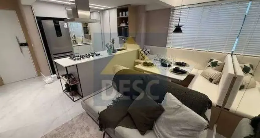 Apartamento mobiliado com dois dormitórios à venda no Ed. Imperatriz em Balneário Camboriú