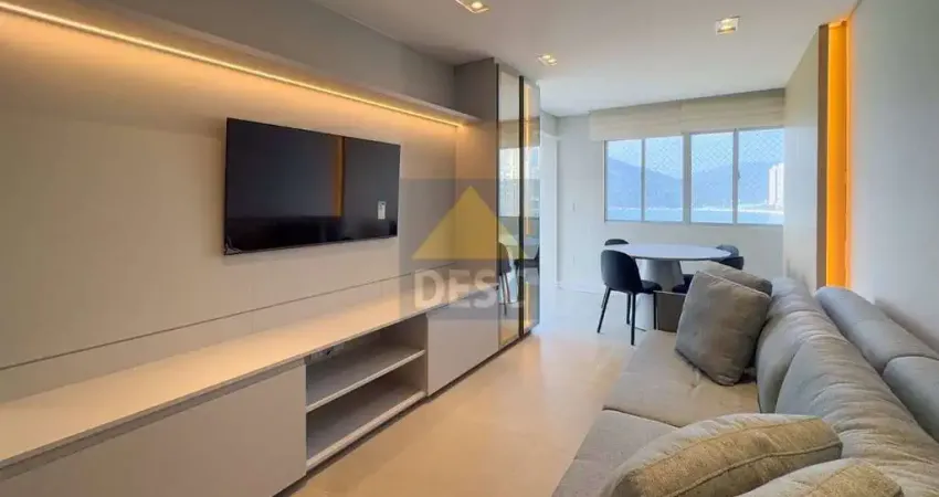Apartamento frente mar mobiliado com dois dormitórios à venda no Ed. Residencial Alice em Balneário Camboriú