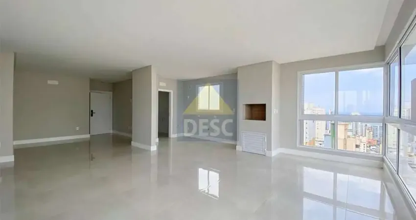 Apartamento à venda no Edifício Biarritz em Balneário Camboriú