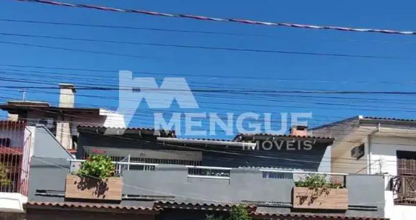 Casa com 3 quartos à venda na Rua Arnaldo Ballve, 705, Jardim Itu Sabará, Porto Alegre