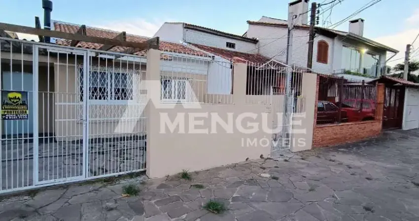 Casa com 2 quartos à venda na Rua Pedro Waine, 176, Santa Maria Goretti, Porto Alegre
