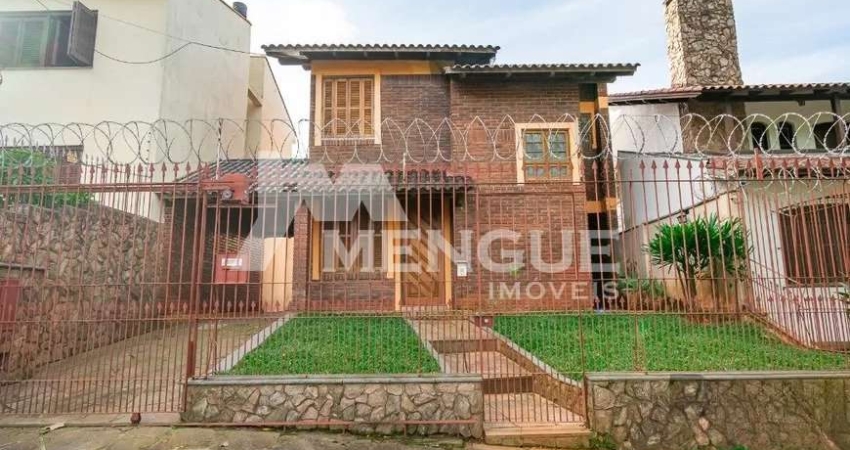 Casa com 3 quartos à venda na Rua Vicente Marsiglia Filho, 206, Alto Petrópolis, Porto Alegre