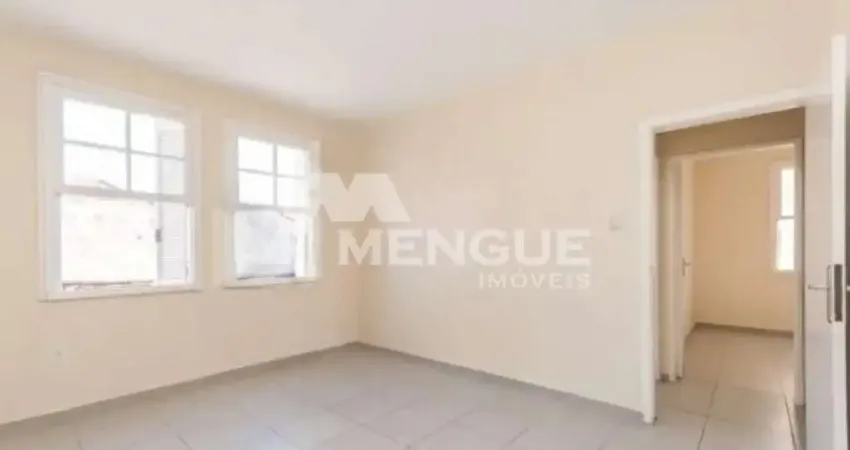 Apartamento com 3 quartos à venda na Rua Marcelo Gama, 49, São João, Porto Alegre