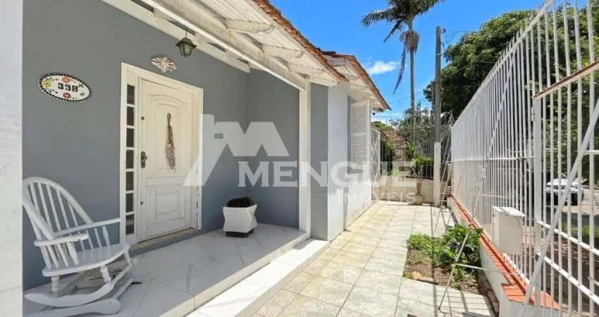 Casa com 4 quartos à venda na Rua Onze de Agosto, 398, São João, Porto Alegre