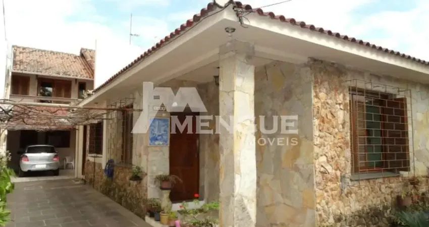 Casa com 3 quartos à venda na Rua São Nicolau, 1411, Santa Maria Goretti, Porto Alegre