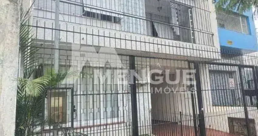 Casa com 3 quartos à venda na Rua Voluntários da Pátria, 460, São Geraldo, Porto Alegre