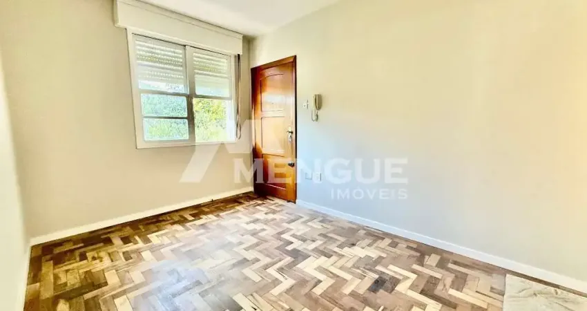 Apartamento com 3 quartos à venda na Rua Morretes, 78, Santa Maria Goretti, Porto Alegre