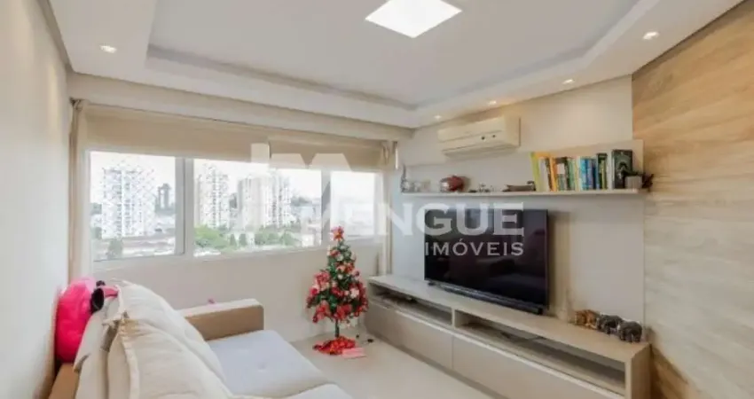 Apartamento com 2 quartos à venda na Rua Roque Calage, 388, Passo da Areia, Porto Alegre