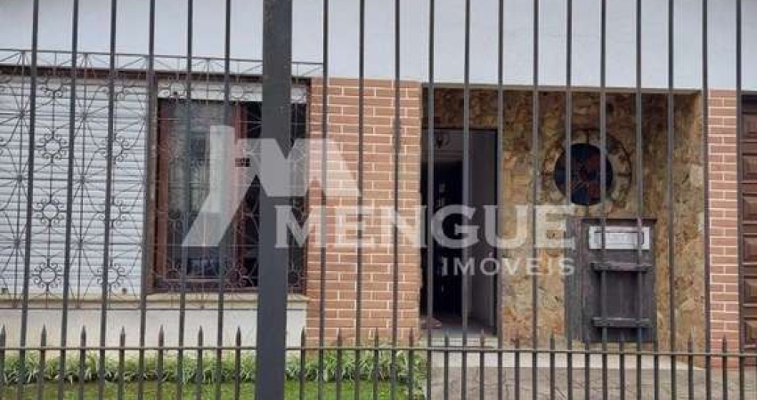 Casa com 4 quartos à venda na Rua Gaston Englert, 285, Vila Ipiranga, Porto Alegre