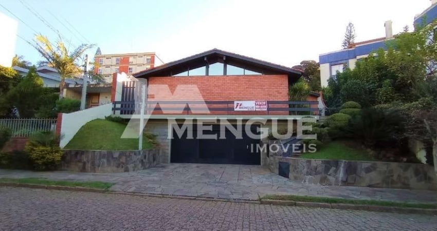Casa com 5 quartos à venda na Travessa Java, 76, Jardim Lindóia, Porto Alegre