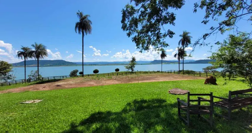 Chácara / sítio com 3 quartos à venda na Zona Rural, Delfinópolis 