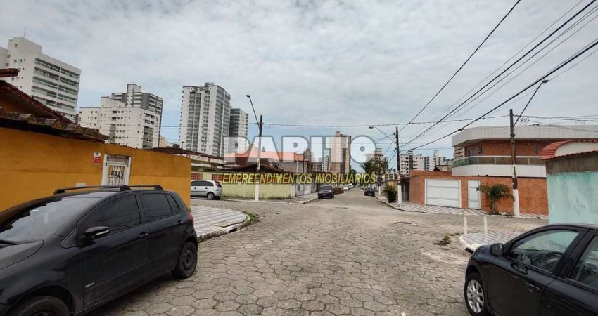 Casa com 3 dorms, Caiçara, Praia Grande - R$ 750 mil, Cod: 60012905