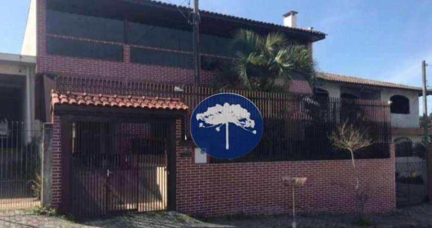 Sobrado com 4 dormitórios à venda, 300 m² por R$ 850.000,00 - Porto das Laranjeiras - Araucária/PR