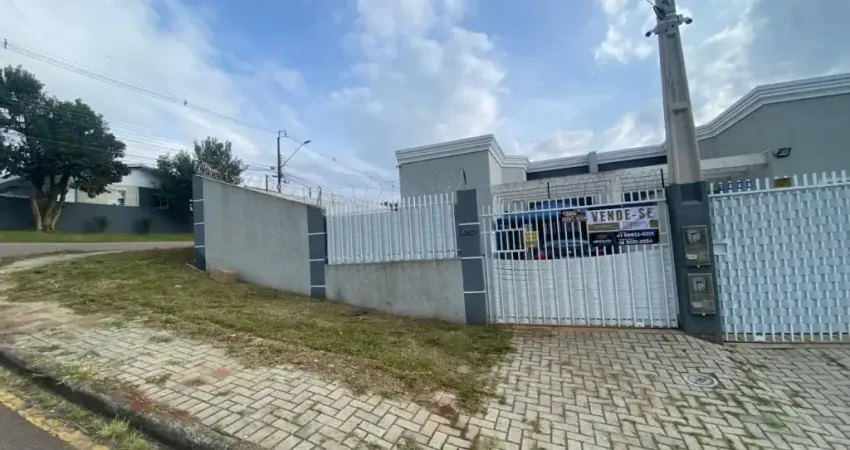 Casa de esquina - 3 quartos, 62 m²  R$ 460.000 - Campina da Barra - Araucária/PR