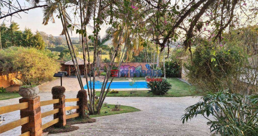 Casa com 5 dormitórios à venda, 690 m² por R$ 2.335.000,00 - Parque Dom Henrique - Cotia/SP