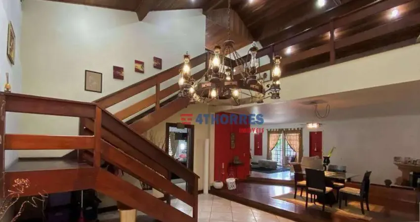 Casa com 4 dormitórios, 780 m² - venda por R$ 1.400.000,00 ou aluguel por R$ 11.273,26/mês - Fazendinha - Carapicuíba/SP