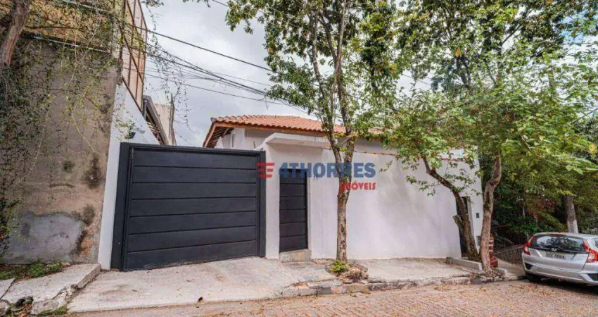 Casa com 3 dormitórios à venda, 360 m² por R$ 1.350.000,00 - Santo Amaro - São Paulo/SP