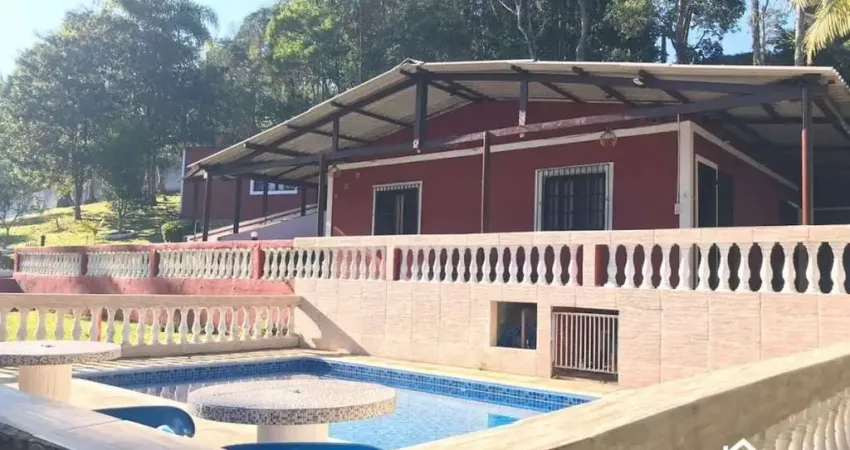 Chácara com 1 dormitório à venda, 125 m² por R$ 550.000,00 - Centro - Embu-Guaçu/SP