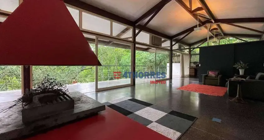 Casa com 3 quartos à venda, 380 m² por r$ 2.700.000 - chácara do refúgio - carapicuíba/sp