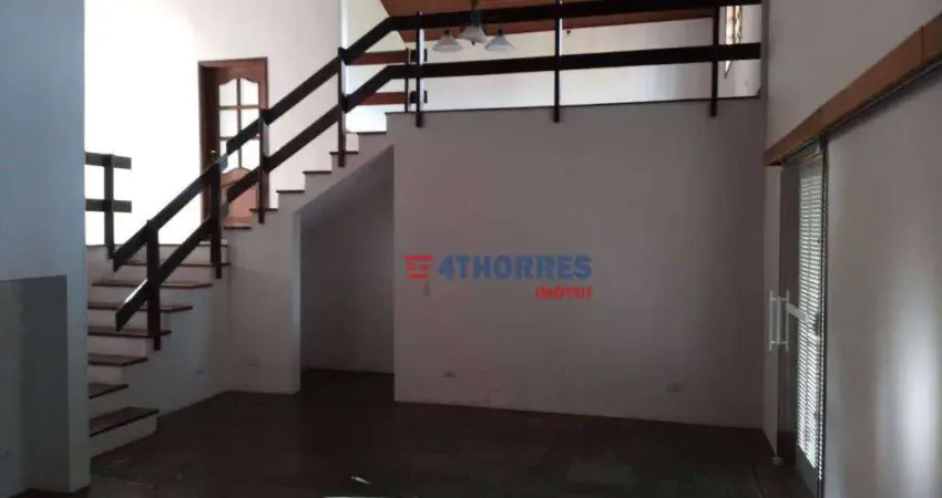 Casa com 4 dormitórios, 688 m² - venda por R$ 2.000.000,00 ou aluguel por R$ 8.112,12/mês - Residencial Euroville - Carapicuíba/SP