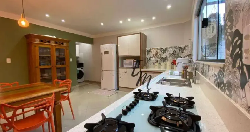 Casa com 3 dormitórios à venda, 175 m² por R$ 1.400.000,00 - Canto do Forte - Praia Grande/SP