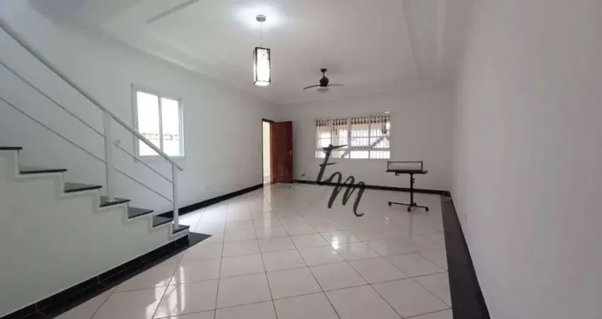 Casa com 3 dormitórios à venda, 144 m² por R$ 670.000,00 - Canto do Forte - Praia Grande/SP