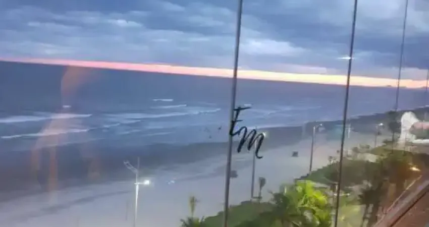 Cobertura com 3 dormitórios à venda, 112 m² por R$ 850.000,00 - Maracanã - Praia Grande/SP