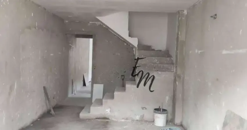 Sobrado com 3 dormitórios à venda, 85 m² por R$ 750.000,00 - Vila Guilhermina - Praia Grande/SP