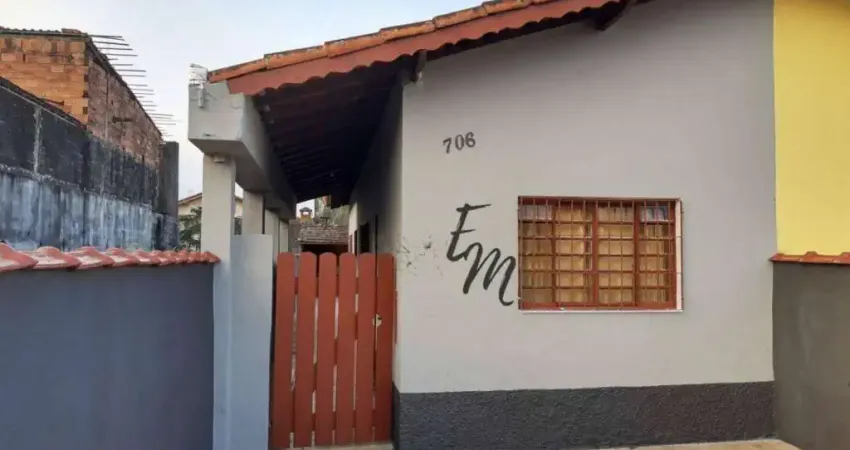 Casa Mobiliada de 01 dormitório em Itanhaém - São Paulo