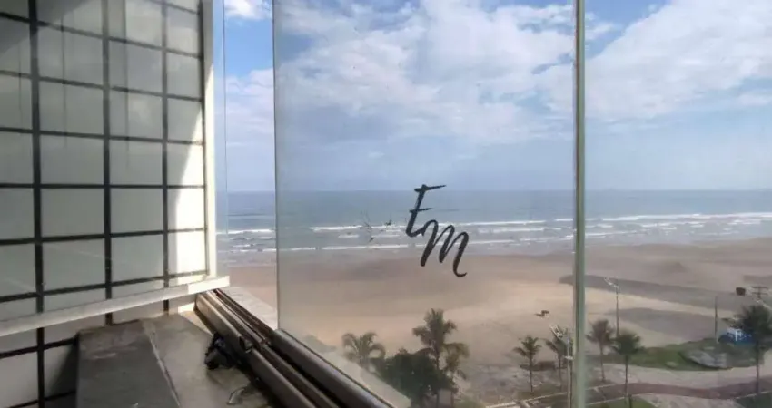 Apartamento à venda por R$ 1.550 - Canto do Forte - Praia Grande/SP