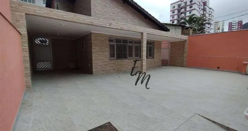 Casa com 3 dormitórios à venda, 142 m² por R$ 1.365.000 - Canto do Forte - Praia Grande/SP