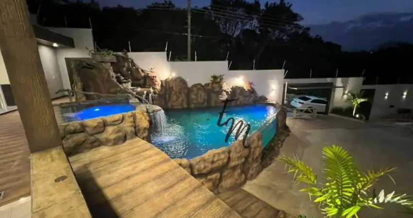 Casa com 3 dormitórios à venda, 446 m² por R$ 2.300.000,00 - Parque das Esmeraldas II - Marília/SP