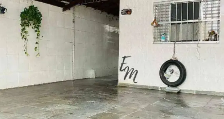 Casa com 2 dormitórios à venda, 85 m² por R$ 305.000,00 - Mirim - Praia Grande/SP
