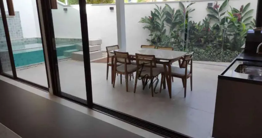 Casa com 3 dormitórios à venda, 220 m² por R$ 2.200.000,00 - Camburi - São Sebastião/SP