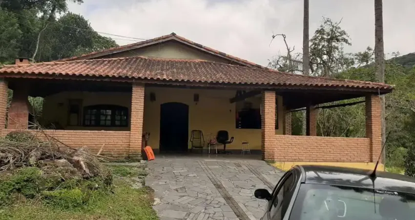 Chácara / sítio com 3 quartos à venda no Veravinha, Ibiúna