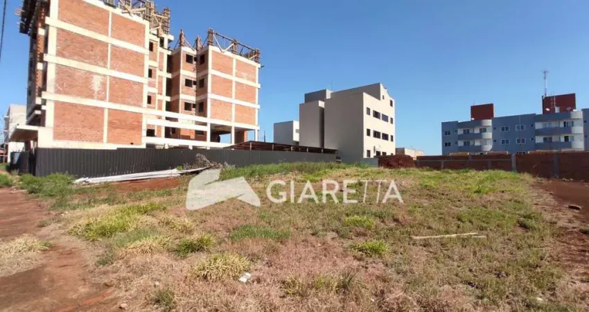 Terreno com excelente localização à venda, VILA BECKER, TOLEDO - PR
