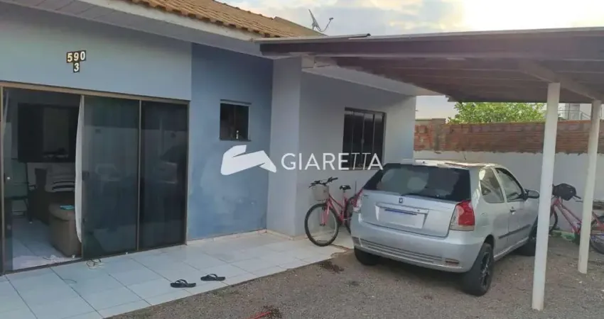 Casa com ótima localização à venda no JARDIM PANORAMA, TOLEDO - PR