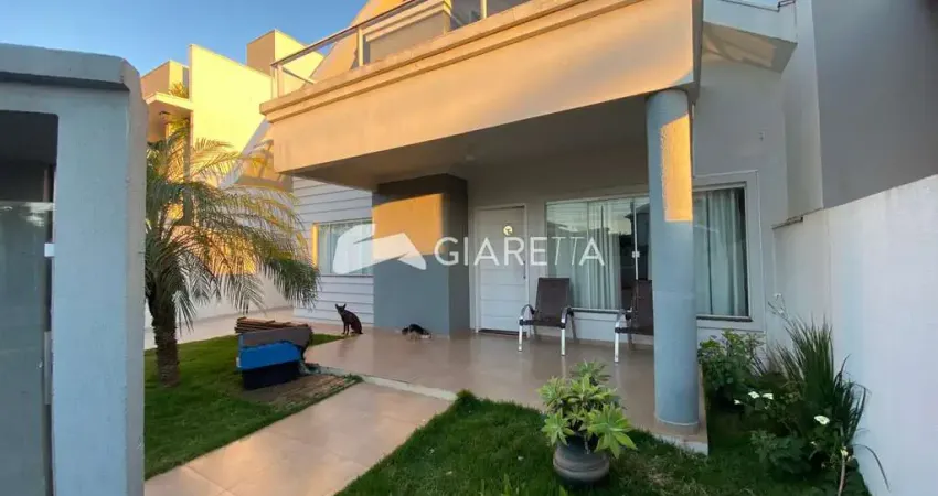 Casa ampla à venda em ótima localização no jardim gisela, toledo-pr