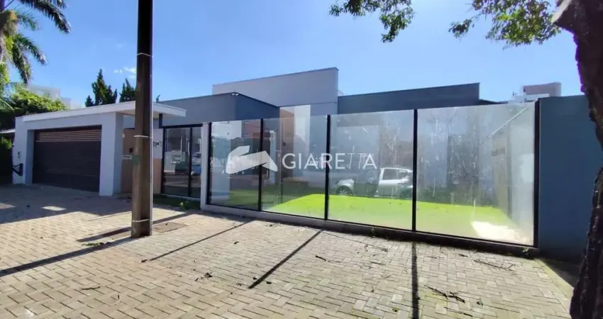 Casa ampla disponível para locação em excelente localização, centro, toledo-pr