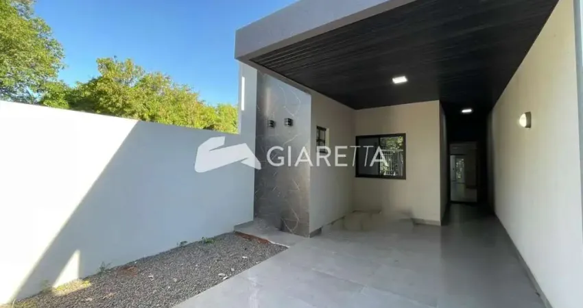 Casa com 03 dormitórios para locação no jardim coopagro, toledo - pr