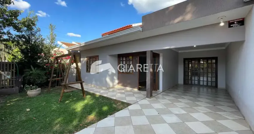 Casa ampla disponível para locação no JARDIM COOPAGRO, TOLEDO - PR