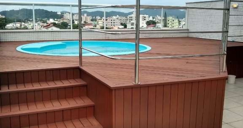 Apartamento com 3 quartos para alugar no Centro, Balneário Camboriú 