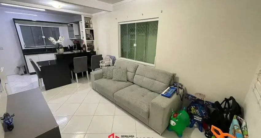 Casa com 2 quartos à venda no Centro, Camboriú 