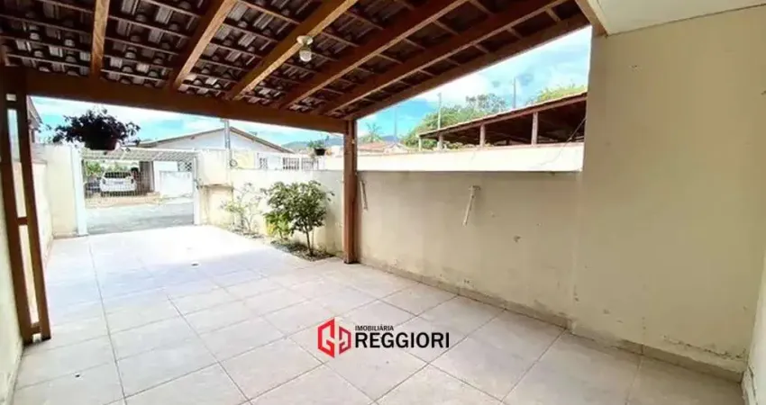 OFERTA! SOBRADO 2 QUARTOS 2 VAGAS AREIAS CAMBORIÚ