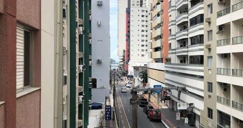 Apartamento com 3 quartos à venda no Centro, Balneário Camboriú 