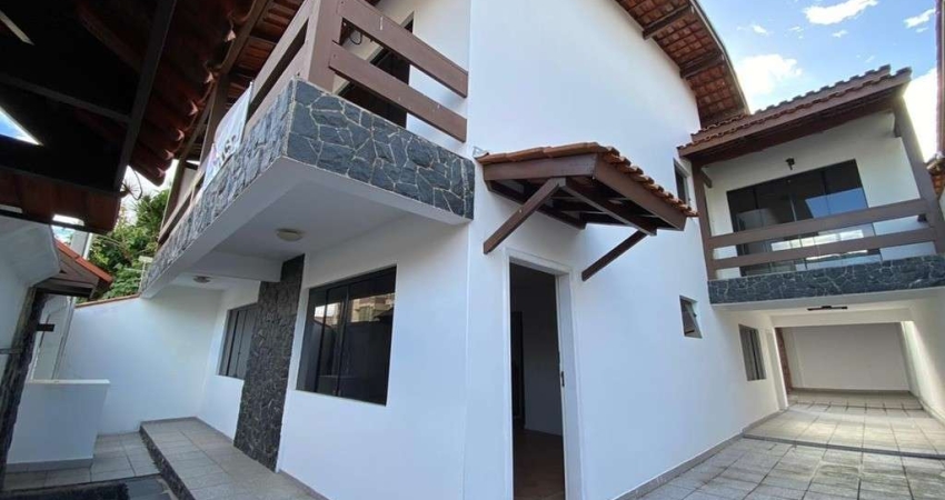 Casa com 3 quartos à venda no Centro, Balneário Camboriú 